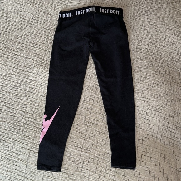 Nike Leggings - Picture 2 of 6